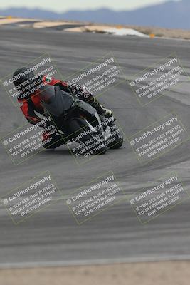 media/Sep-21-2025-Race Pace (Sun) [[98bf33ef95]]/Non Verified/1-Turns 9 and 10 (8am)/